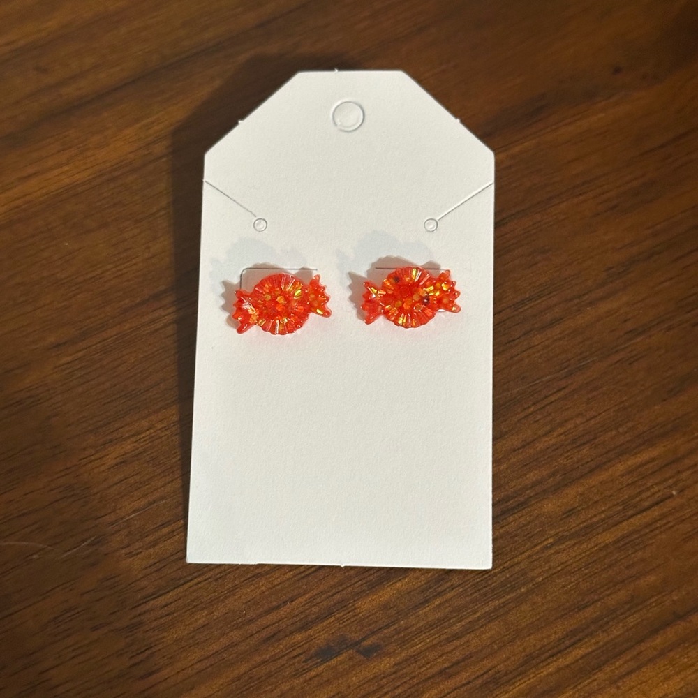 Red candy stud earrings